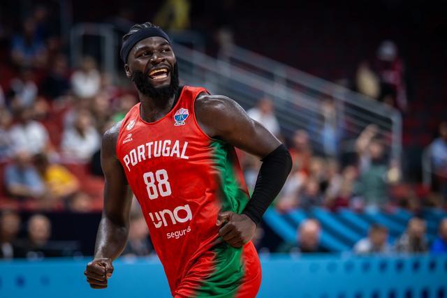 优直播体育-从被国王扫地出门到绿军夺冠，NBA首位葡萄牙球星的逆袭之路